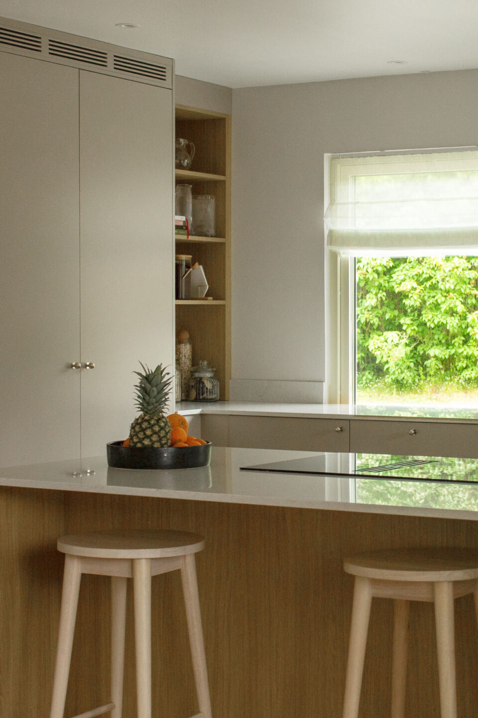 Köksrenovering hemma på landet nya köksluckor